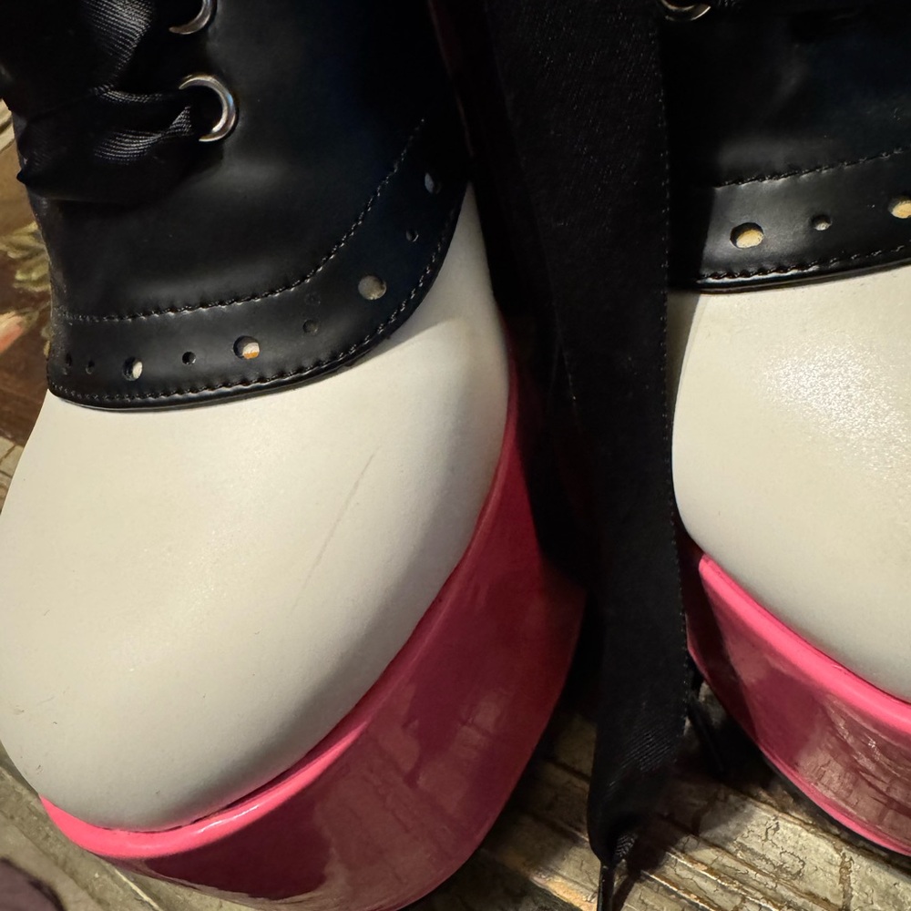 DOLLS KILL Pink and Black Charla Tedrick RITCHIE Saddle shoe Platforms size 10 - Picture 9 of 11